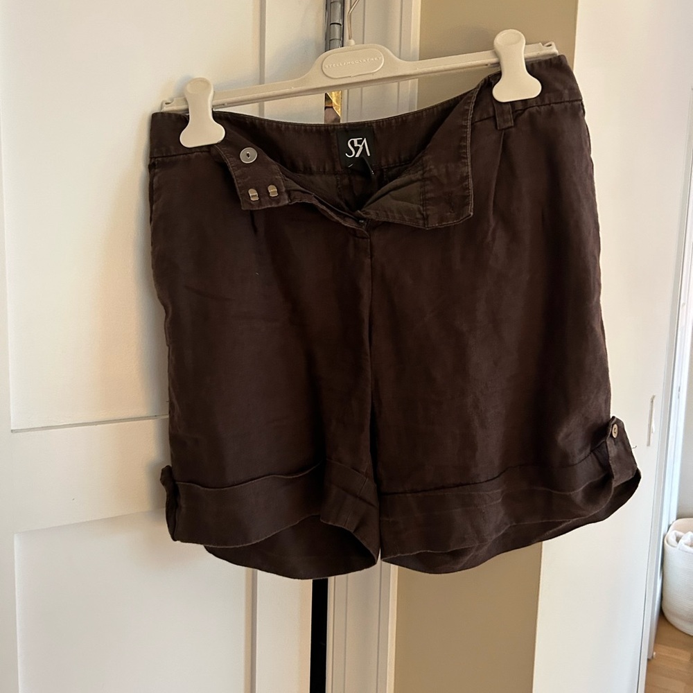 Saks brown linen shorts XS 0/2 25
